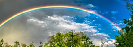 rainbow-in-the-cloud